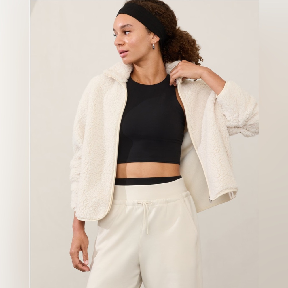 ATHLETA cloud White Sherpa Fleece Jacket soft and cozy NWOT- in bone